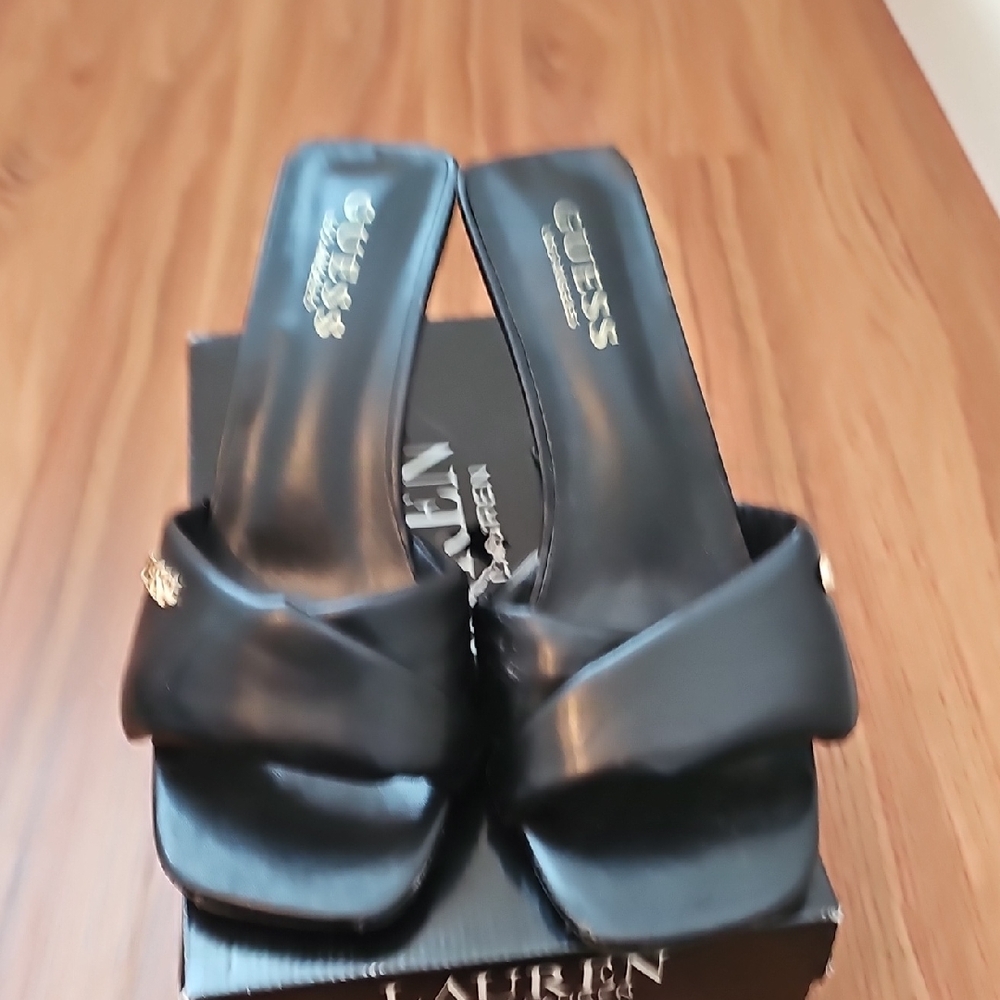 Guess Black Mules Sleek Minimalist Design
